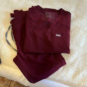 Size S red Figs Scrubs. Gently used